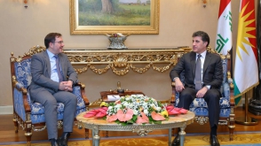 رئيس إقليم كوردستان يجتمع مع السفير البريطاني