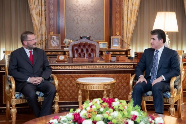 رئيس إقليم كوردستان يستقبل القنصل الهنغاري