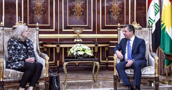 رئيس حكومة إقليم كوردستان يجتمع مع السفيرة الأمريكية لدى العراق