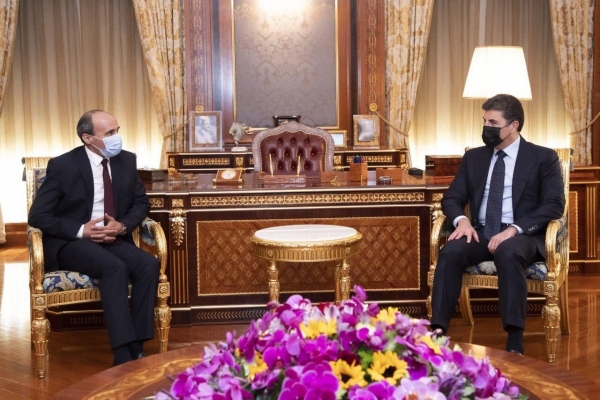 رئيس إقليم كوردستان يستقبل القنصل المصري