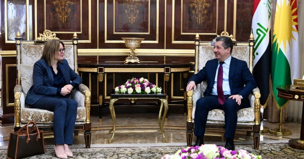 Prime Minister receives the Ambassador of Sweden to Iraq