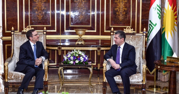 Prime Minister Barzani receives UK ambassador